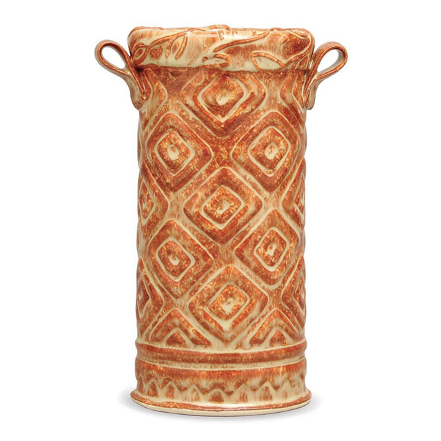 This vase was created by Dan Gegan using AMACO® White Stoneware No. 38