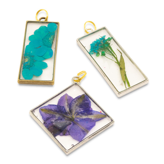 Pressed Plant Pendants by Jessica Quint made with Amazing Clear Cast Plus High Gloss