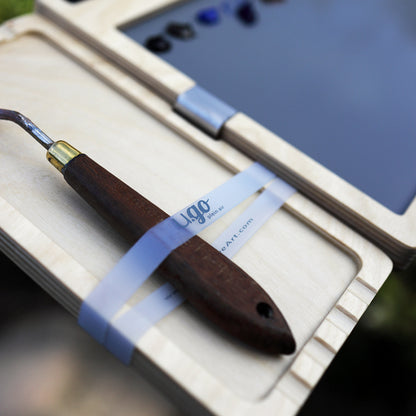 Cinch Holding Brushes on Trays (Tray and Pochade Not Included)