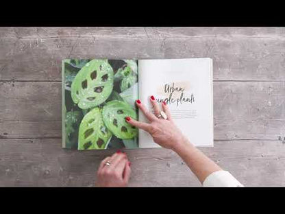 DIY Watercolor Jungle by Marie Boudon